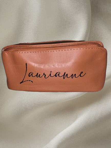 Trousse de toilette en simili cuir